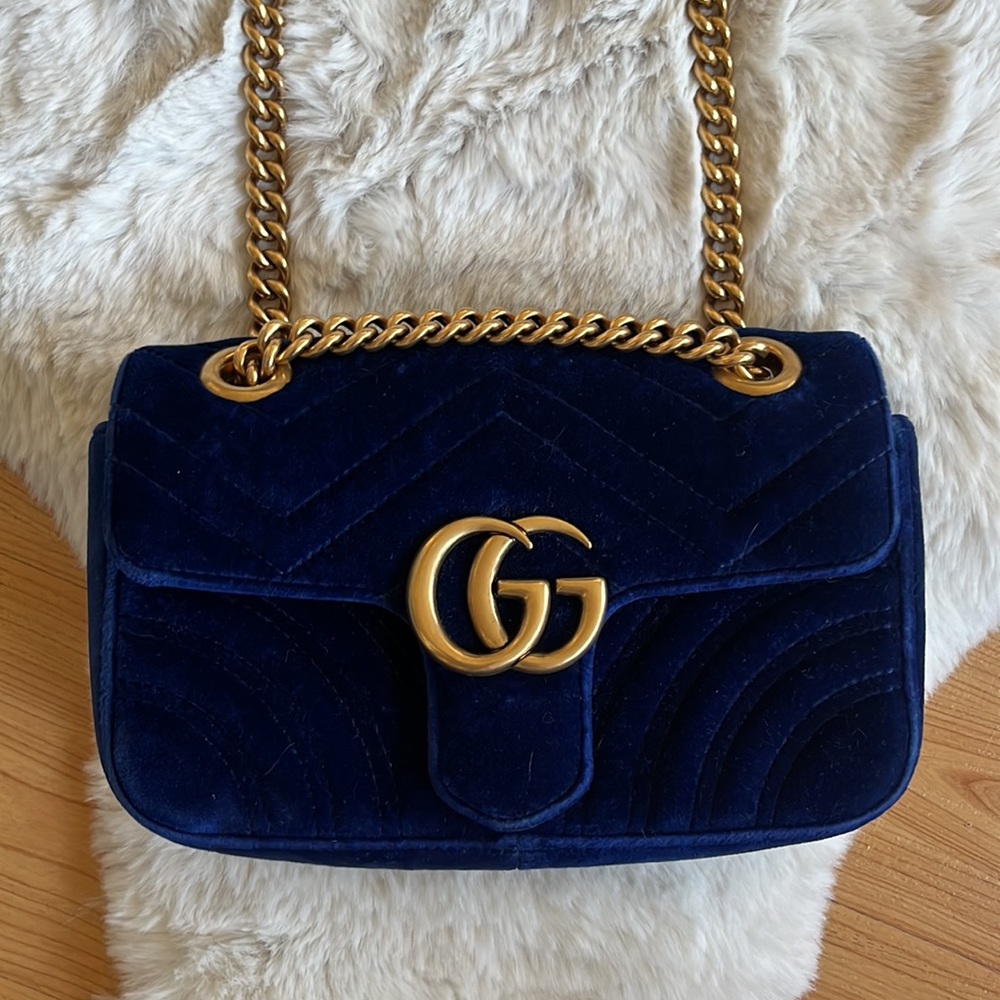 LIKE NEW GUCCI Velvet Matelasse Small GG Marmont Shoulder Bag in Cobalt Blue